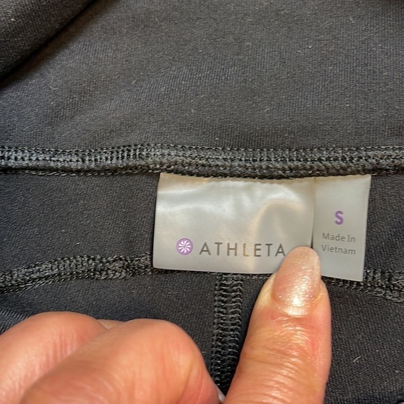 ATHLETA high-rise leggings with ankle zippers, size Small - Picture 5 of 6